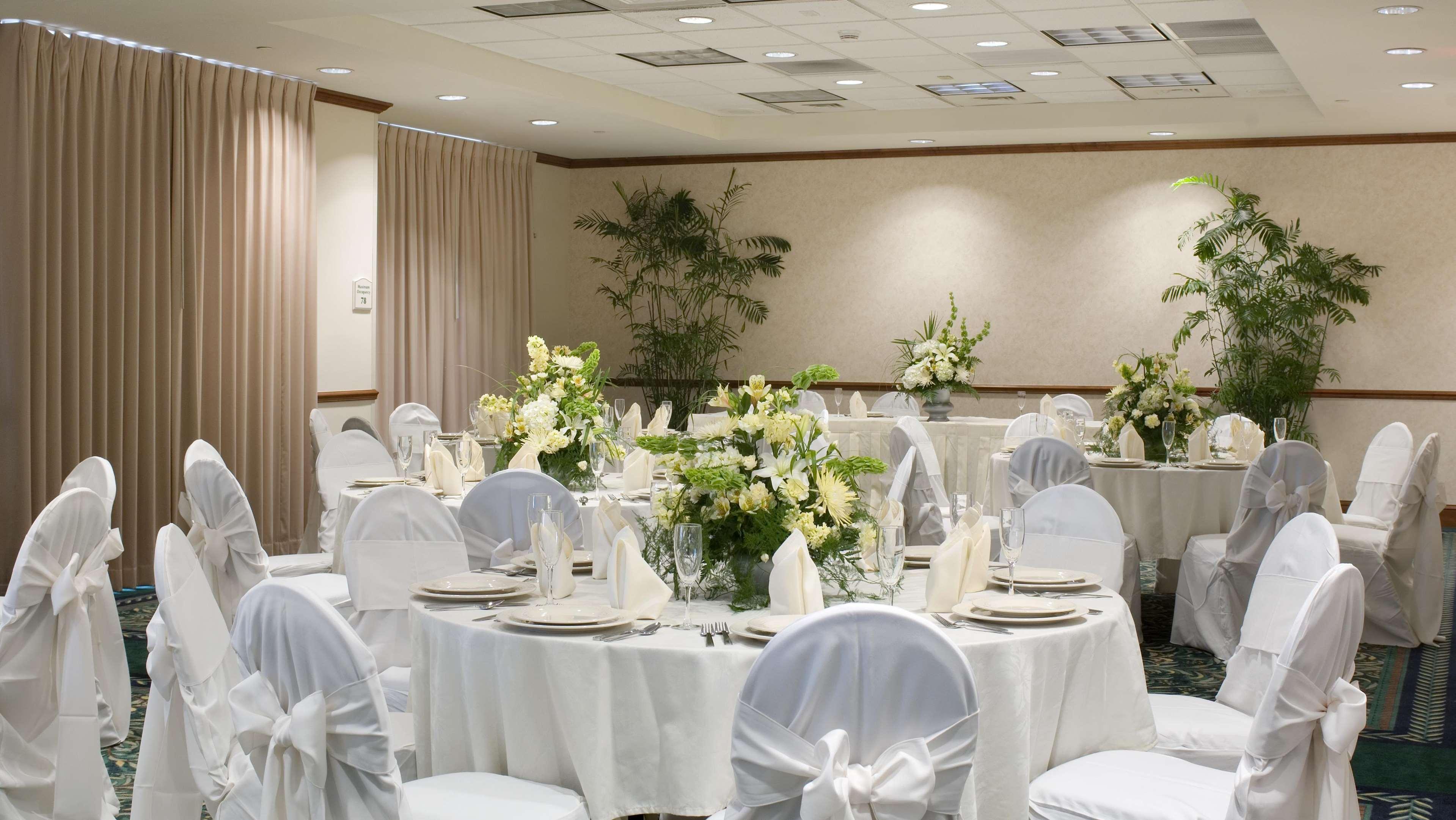Hilton Garden Inn Tampa East Brandon Mango Restaurang bild