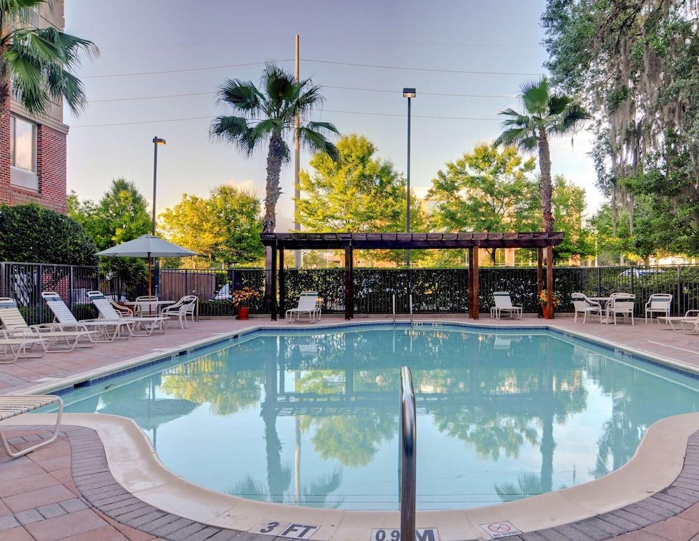 Hilton Garden Inn Tampa East Brandon Mango Exteriör bild