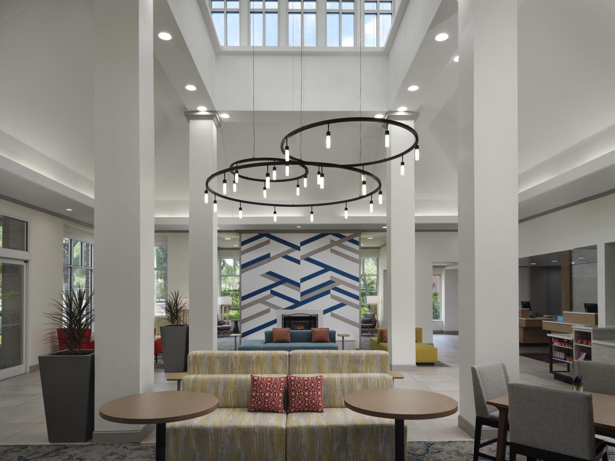 Hilton Garden Inn Tampa East Brandon Mango Exteriör bild